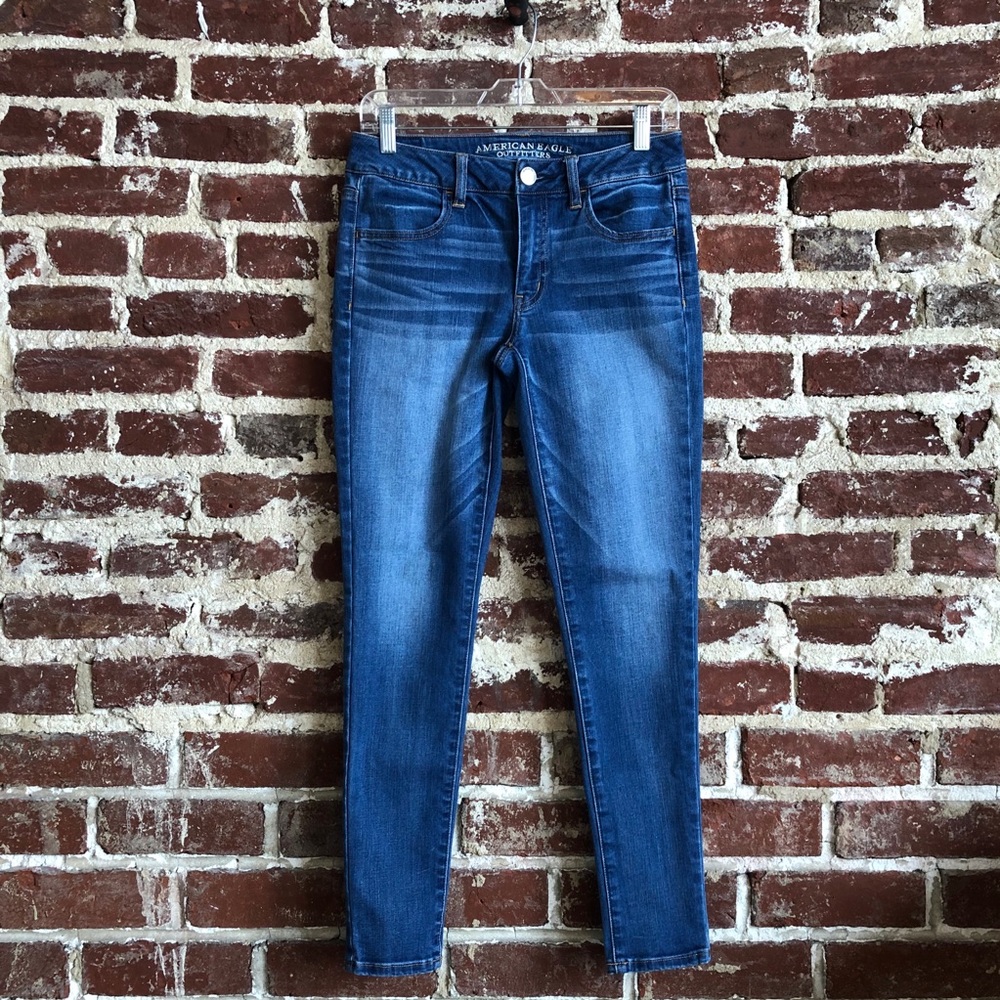American Eagle Medium Wash Jeggings